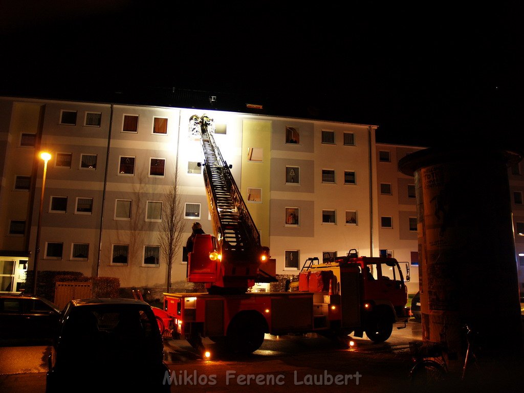 Brand Schlafzimmer Koeln Vingst Thorwalsenstr P19.JPG